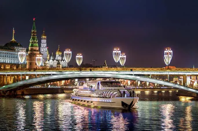 Подбираем маршрут по области с насыщенной программой